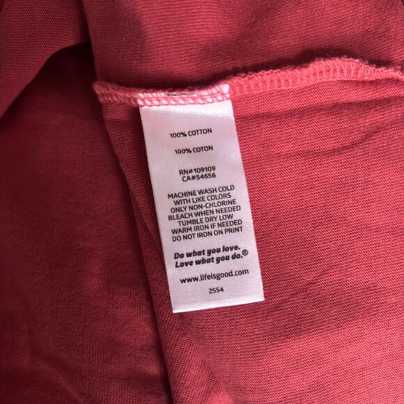 Life Is Good CHILL Snowman Graphic T-Shirt Women’s XL Red Winter Holiday Tee #F - Picture 7 of 7